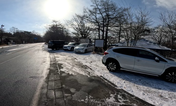 ① 小浅間山駐車場